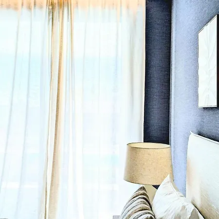 Sunlife Santa Clara 4bed Luxury *