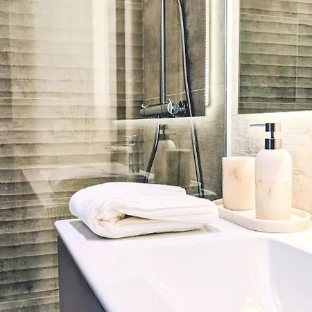Sunlife Santa Clara 4bed Luxury 公寓 *