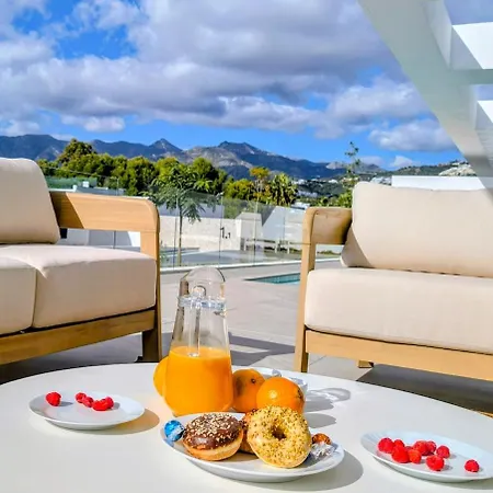 Sunlife Santa Clara 4bed Luxury