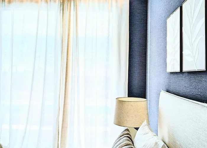 Sunlife Santa Clara 4bed Luxury *