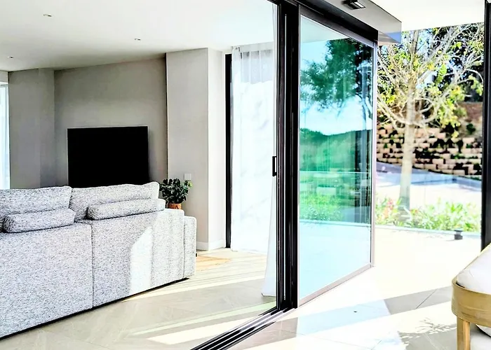 Sunlife Santa Clara 4bed Luxury Апартаменты