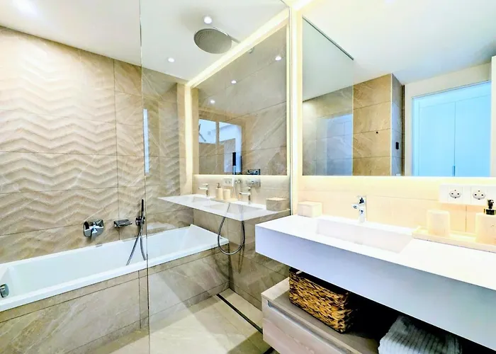 Апартаменты Sunlife Santa Clara 4bed Luxury