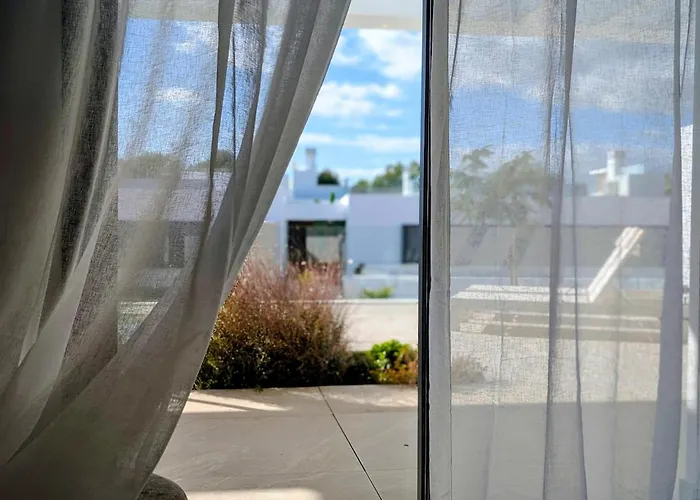 Sunlife Santa Clara 4bed Luxury Апартаменты *
