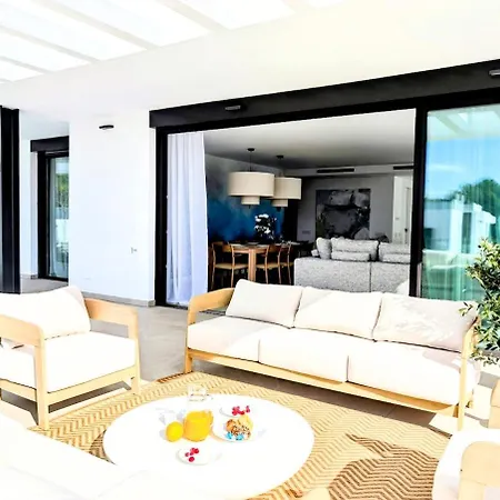 Sunlife Santa Clara 4bed Luxury Апартаменты *