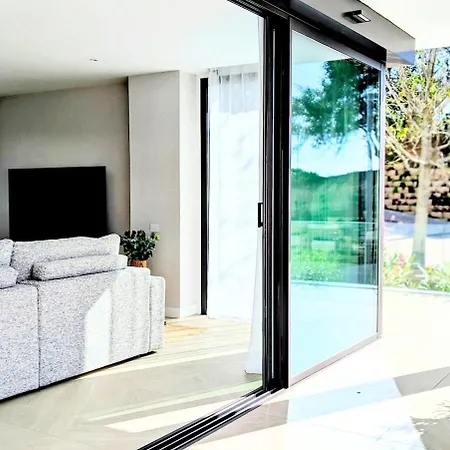 Sunlife Santa Clara 4bed Luxury Апартаменты